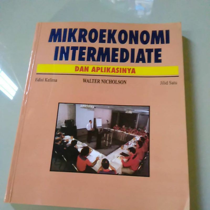 

buku Mikroekonomi Intermediate Jilid 1