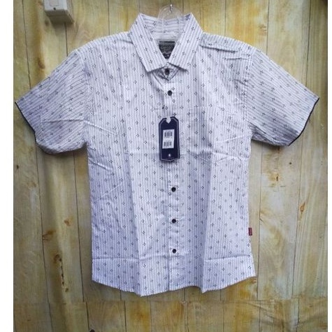 KEMEJA PENDEK PRIA CAESAR ORIGINAL