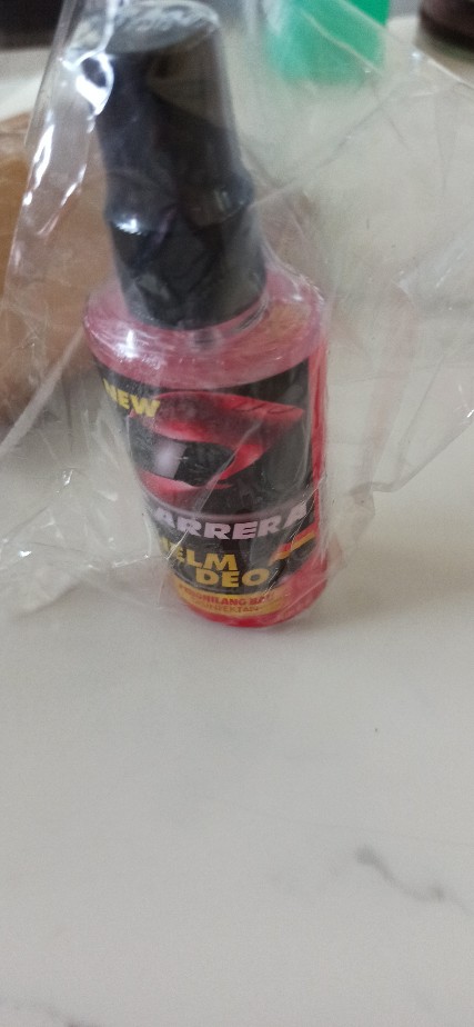 Parfum Helm  Helmet Disinfectant Pengharum Anti Jamur Kuman Bakteri - Kuning