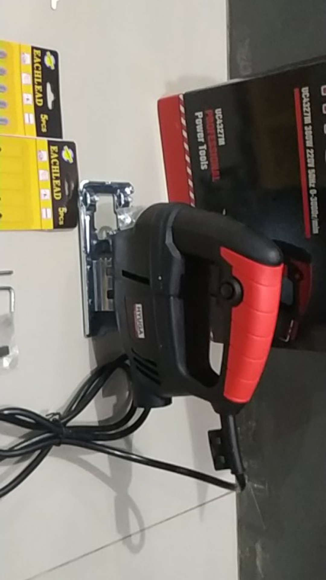 Mesin Gergaji Triplek Mesin Gergaji Kayu Jigsaw Hyuga Import