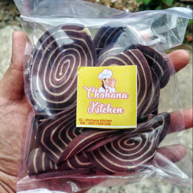 

KUE KUPING GAJAH KHAS CHOHANA KITCHEN