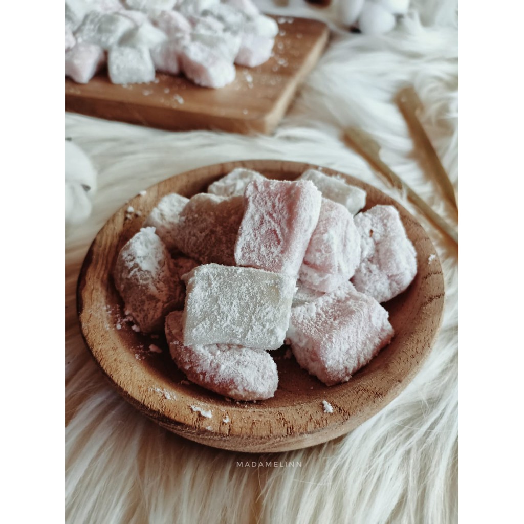 

MOCHI BITES