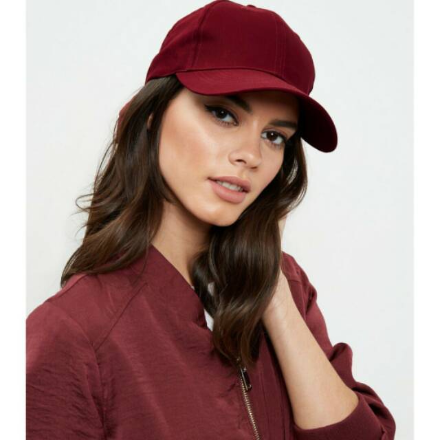Baseball cap polos metal buckel maroon