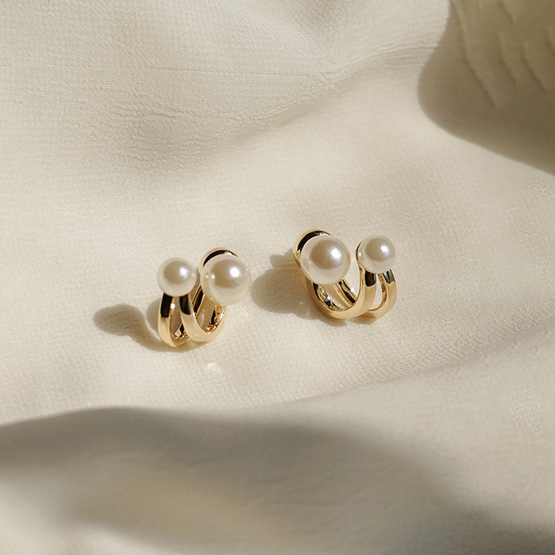 Anting Stud Mutiara Buatan Warna Emas Gaya Korea