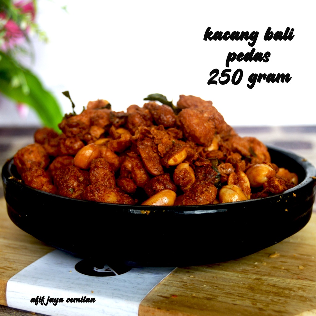 

KACANG BALI/THAILAND PEDAS 250 GRAM afif jaya cemilan