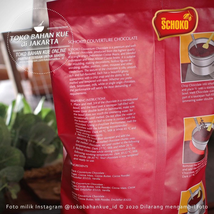 

Siap Kirim Schoko Dark Chocolate Couverture Cube 72% 500Gr Cokelat Baking Coklat