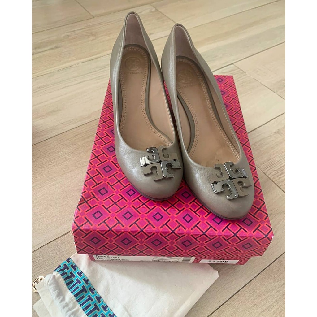 PRELOVED SEPATU Tory Burch Wedge BRANDED ORIGINAL AUTHENTIC SEPATU TAS KERJA PESTA SECOND BEKAS 16