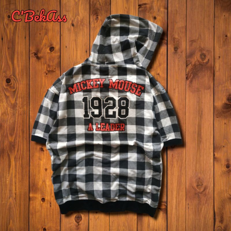 hoodie disney lengan pendek 2nd