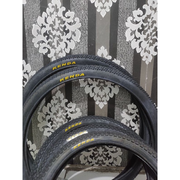 Ban Luar Kenda 20 × 2.125 & 26 × 1.95