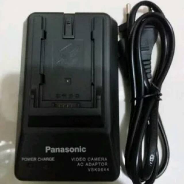 Charger panasonic VSK 0644 atau 0581