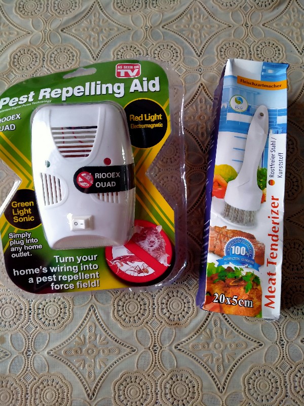 Pest Repelling Aid Riddex Quad / Ultrasonic Pengusir Tikus Kecoa