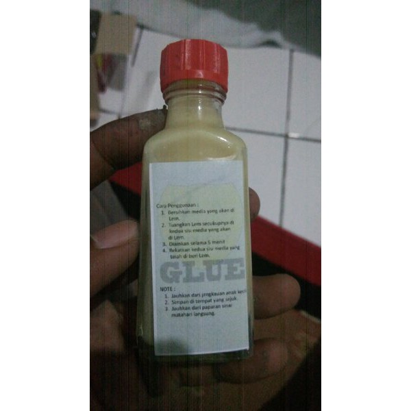 

Lem Serbaguna T Super Glue