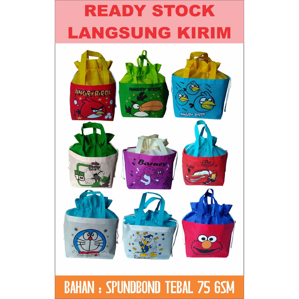 

[COD] READY STOCK Tas Souvenir Serut Kartun Ukuran Jumbo Muat Box Nasi 20x20 cm DUS BENTO KFC MASUK