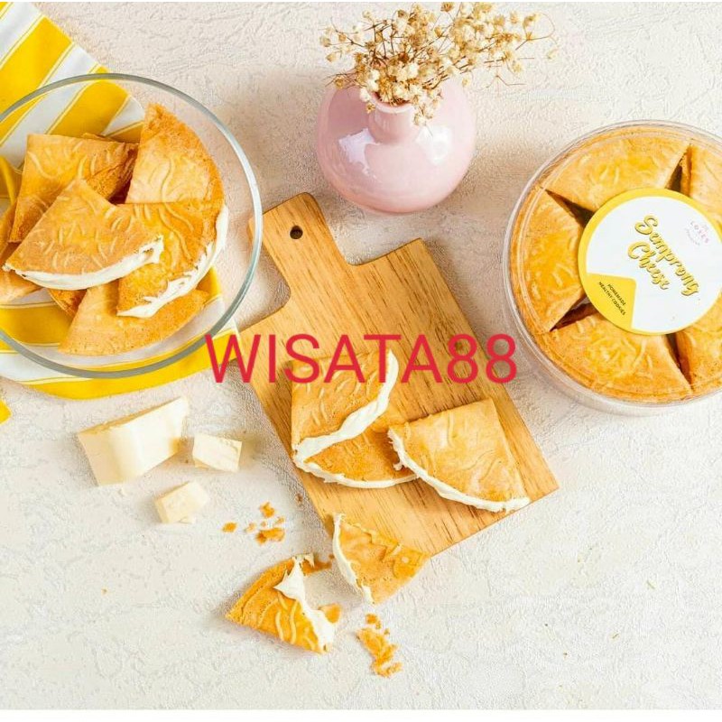 

Kue Semprong Loves Home Made Halalan Tayyiban/Kue Semprong Kekinian/Kue Semprong Renyah Dan Enak
