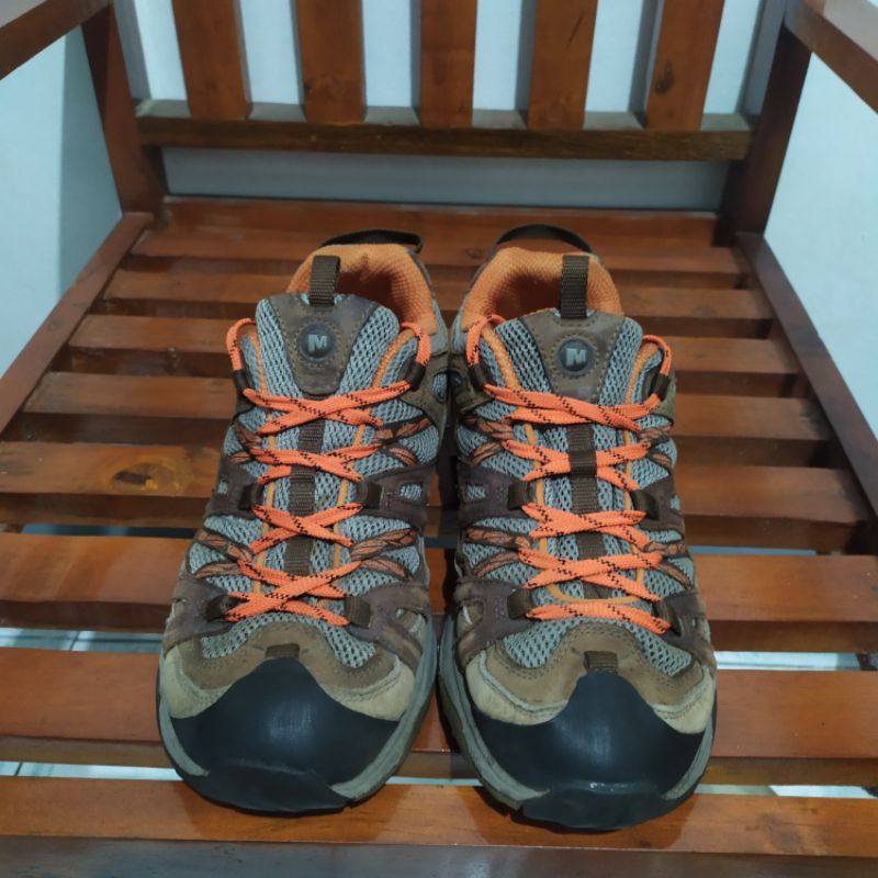 Merrel - Sepatu Gunung Second