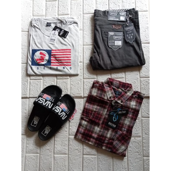 4 in 1, celana, Kaos,Flanel Premium impor, satu set outfit distro Quality