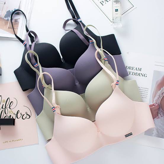 JUTSYLE PUSH UP BRA SEAMLESS CUP BH TANPA KAWAT GOOD QUALITY