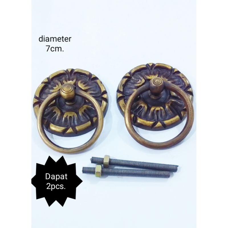 Tarikan pintu kuningan antik diameter 7cm.