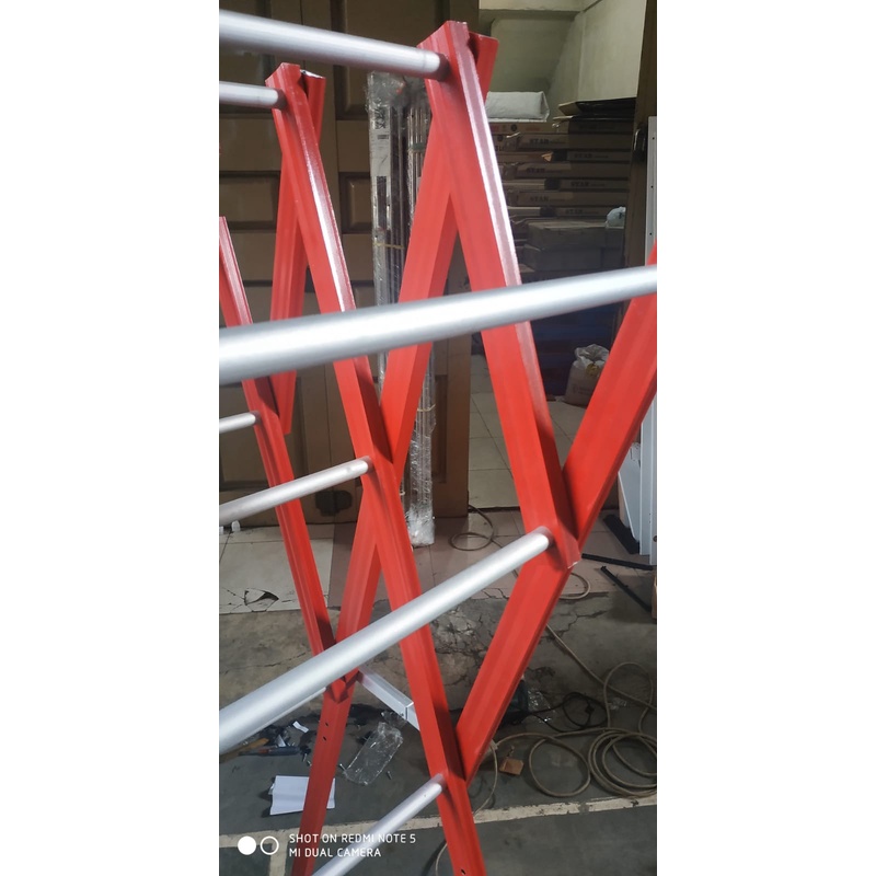 Jemuran Baju Aluminium 12 jalur jumbo - Tiang sedang