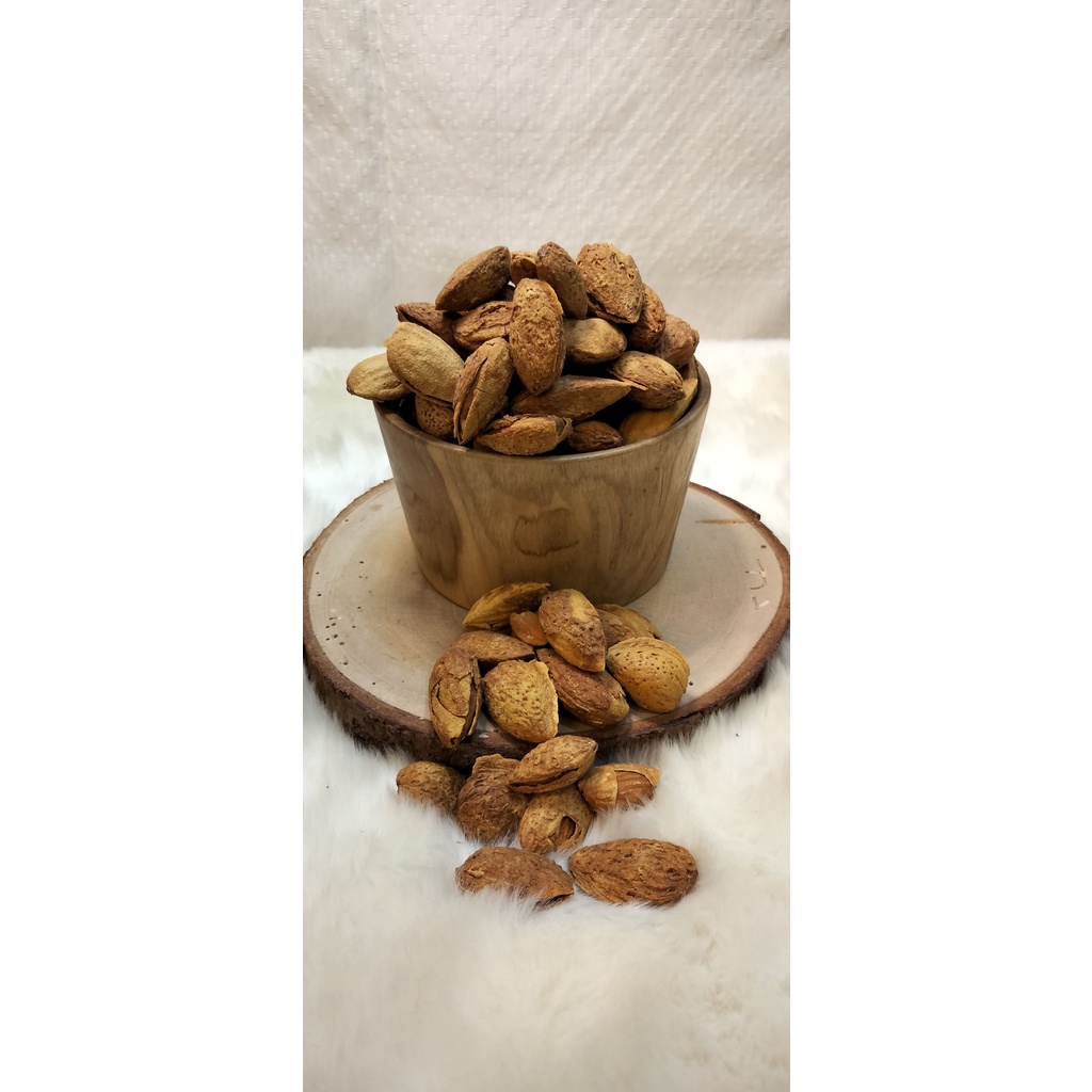 KACANG ALMOND ROASTED 1KG CREAMY MILK/KACANG ALMOND PANGGANG