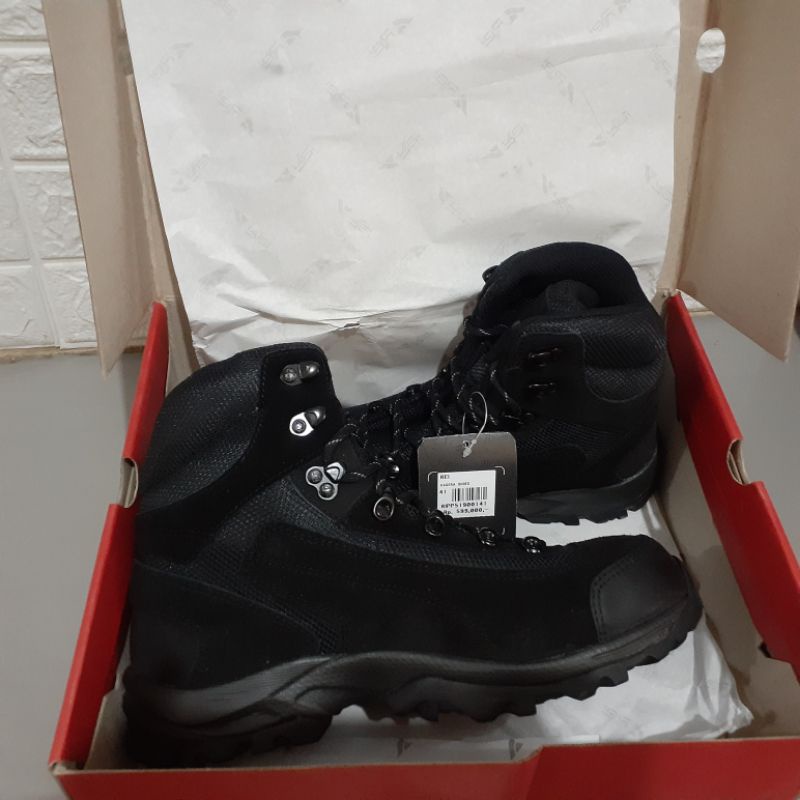 SEPATU GUNUNG AREI KAGERA SHOES UKURAN 41 HITAM OUTDOORGEAR