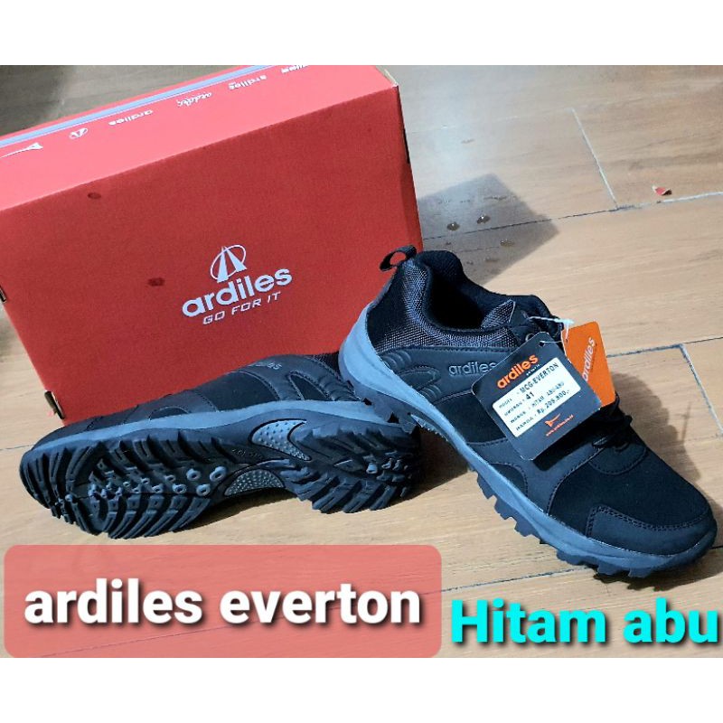 Sepatu Gunung Ardiles Everton ZEONIC umbreon Size 39-44 untuk Hiking Climbing Extreme MedanBerat