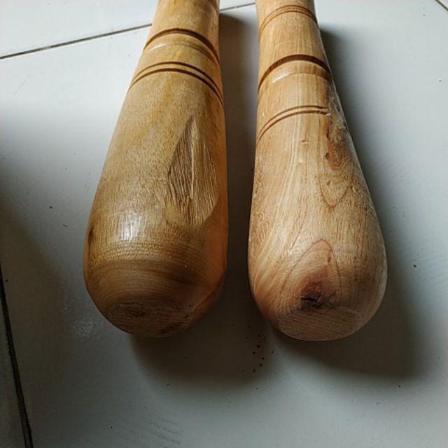 Penumbuk - Tumbukan Kerajinan Ukir - Lumpang Kayu Dan Alu Kayu