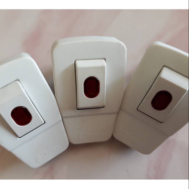 Colokan broco plus saklar colokan kabel listrik