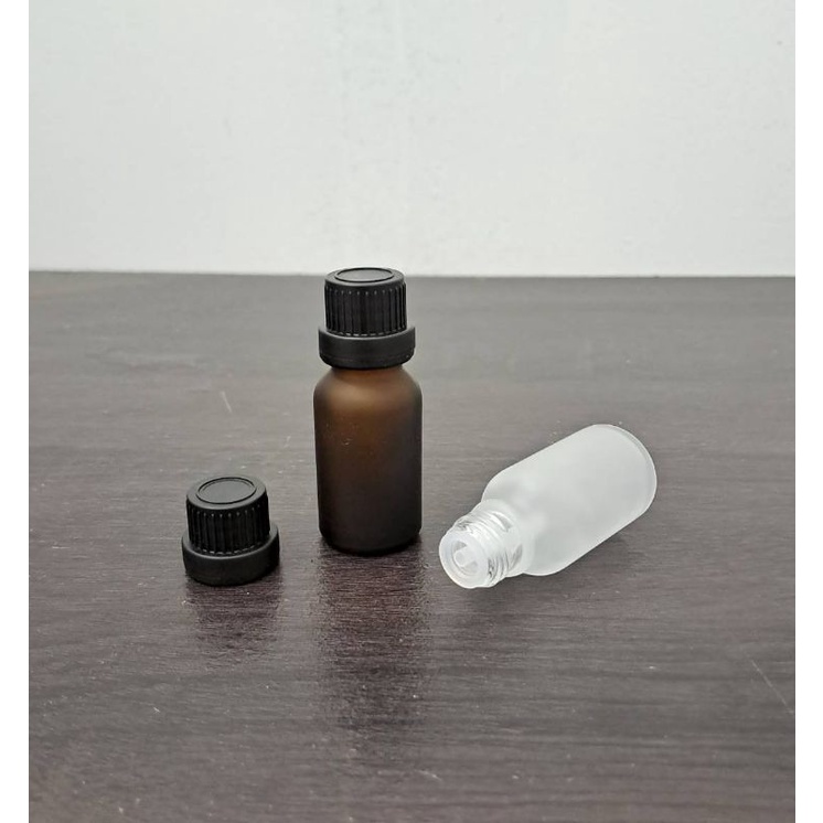 botol kaca 15ml doff tutup filler hitam / botol essential oil 15ml