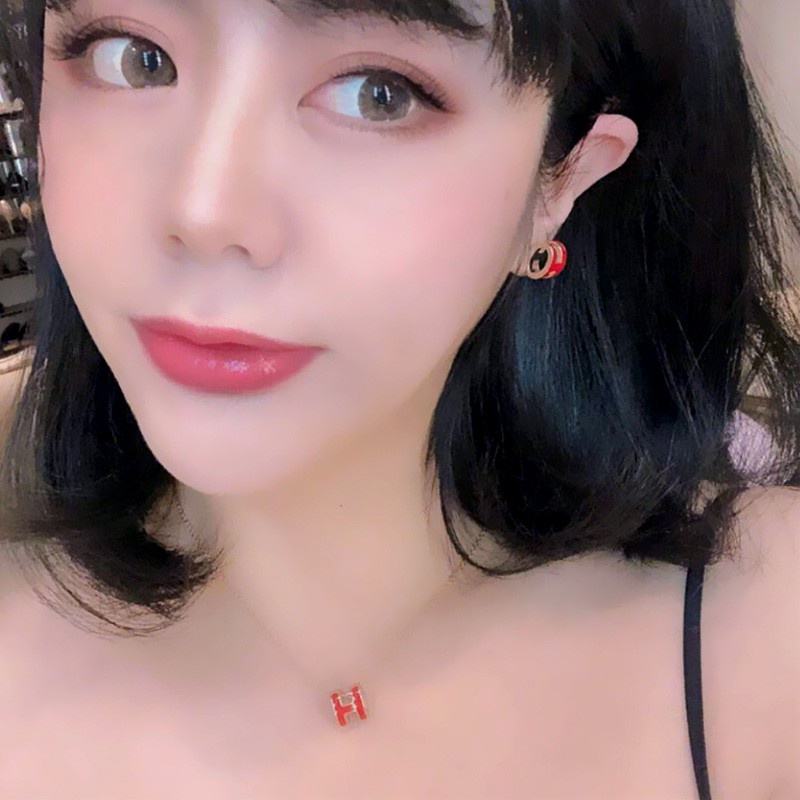 Kalung Dengan Liontin Huruf H | Kalung Rantai Klavikula Enamel Bentuk Oval | Kalung Rantai Pendek Lapis Rose Gold 18K Bahan Titanium Steel Untuk Wanita