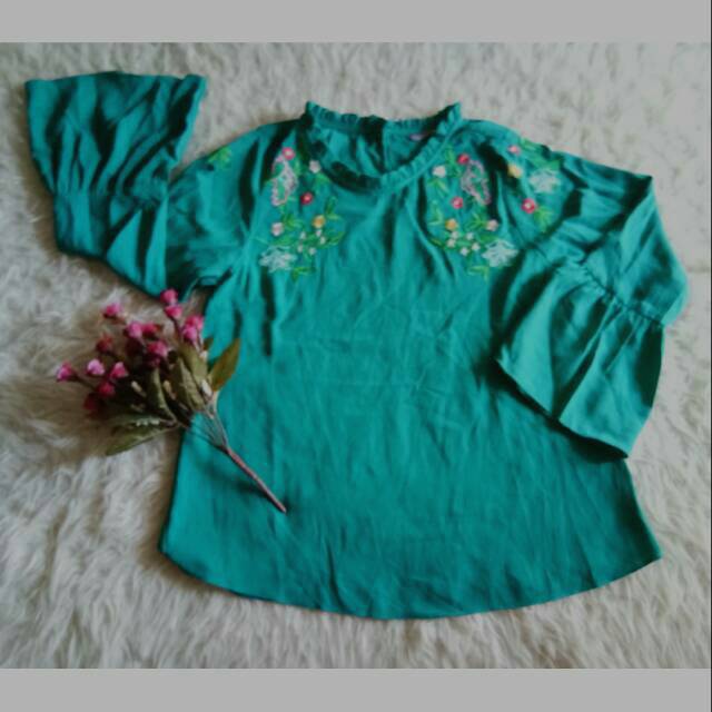 Blouse Wanita Bordir Bunga cantik StYves