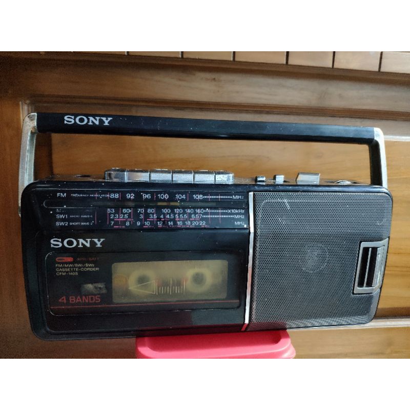 Sony CFM 140S Radio Tape Corder