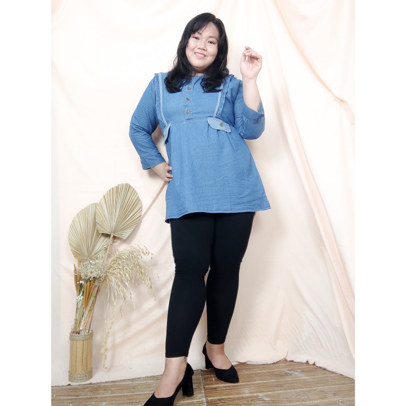 SB Collection Atasan Blouse Juita Jeans Jumbo Wanita All Size Tersedia Biru Tua dan Muda