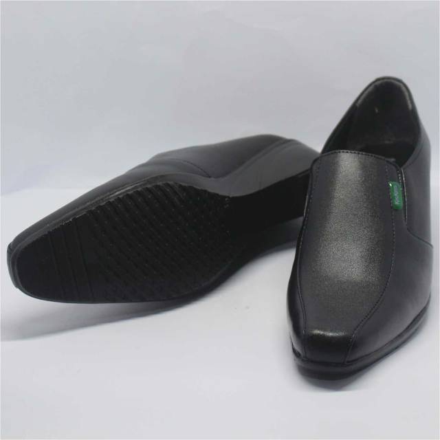 Sepatu Wanita / Sepatu Kerja Wanita / Sepatu Pantofel Kulit 510