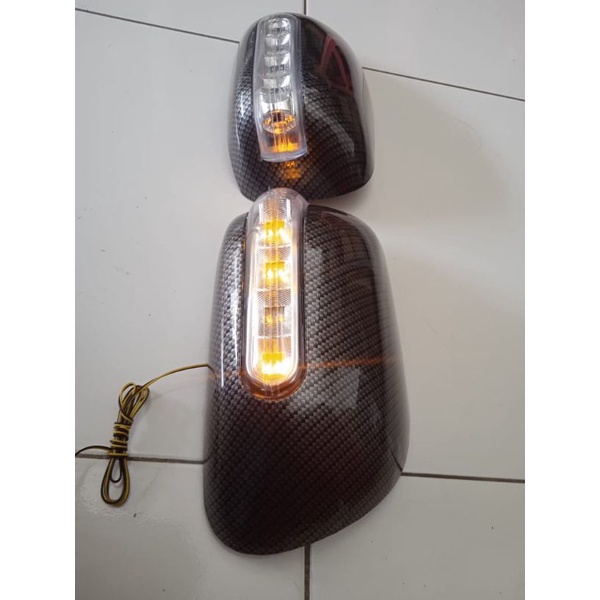 COVER SPION LAMPU AVANSA LAMA VVTI CARBON ( MODEL GANTI)