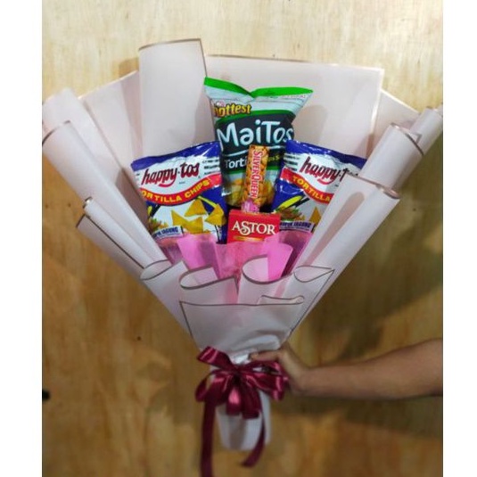 

SNACK BOUQUET WISUDA - SNACK BUKET - BUKET MAKANAN - SNACK BUKET WISUDA - BUKET ULTAH