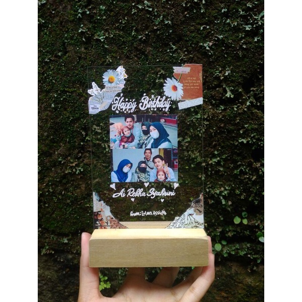 

Hampers kado unik akrilik murah cewek/cowok