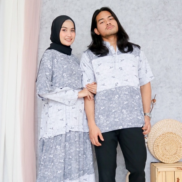 CALTHA COUPLE LIGHT GREY