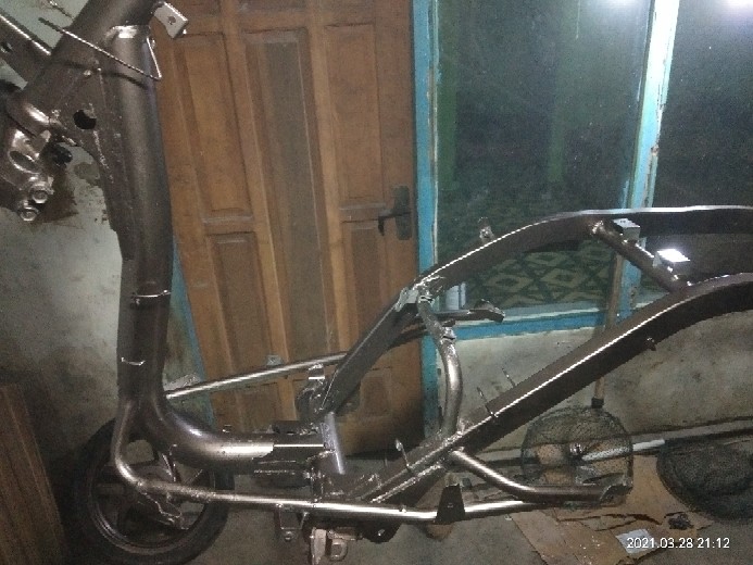 Cat Semprot Sapporo Ultimate B22 Pu 1k Surfacer Stong / Pilok / Pylox 400ml