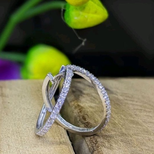 ANTING EMAS BERLIAN EROPA BERKUALITAS DAN ASLI