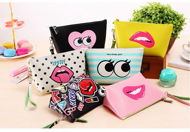 READY STOCK LIPS POUCH