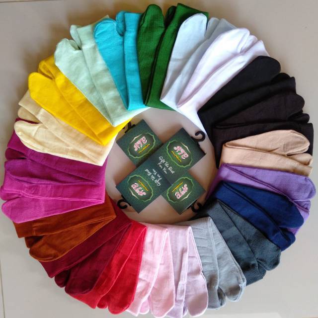 Kaos Kaki Jempol Panjang Muslimah Warna Polos Shopee Kaos Kaki Jempol Panjang Muslimah Warna Polos Shopee
