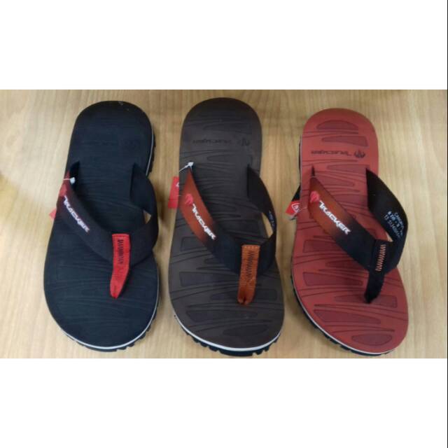 tracker sandal jepit tiga pilihan warna hitam coklat maroon