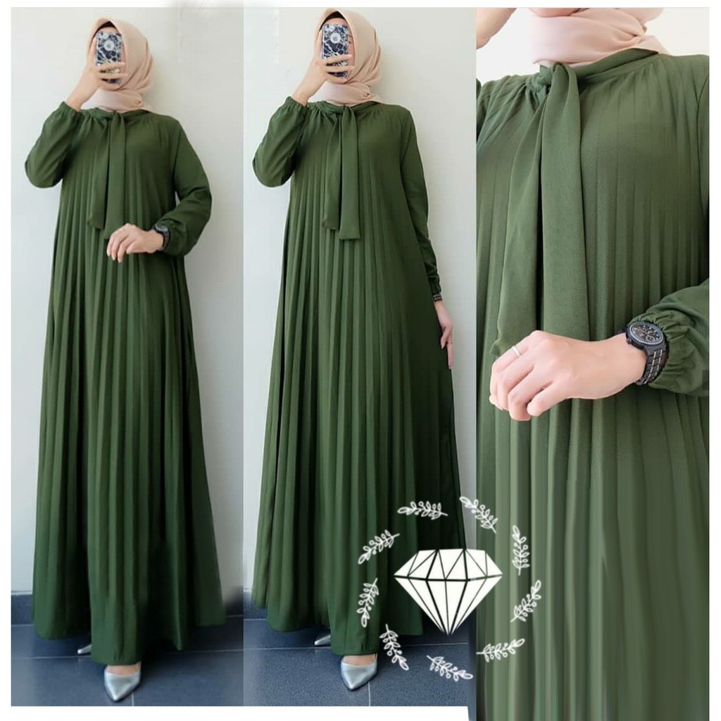 MAXI PAULINA PRISKET