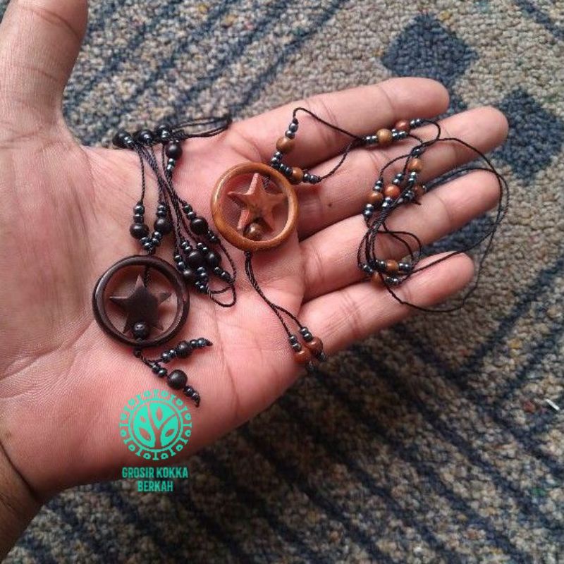 kalung kokka motif bulan bintang manik