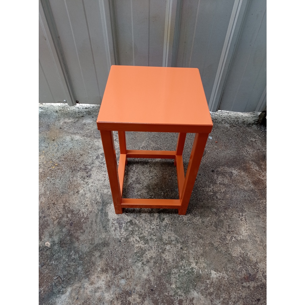 Meja Besi Teras / Taman Minimalis