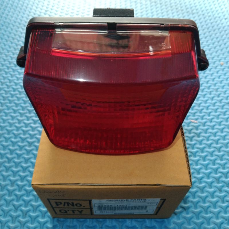 lampu stop/stop lamp belakang ninja 150 r original Kawasaki