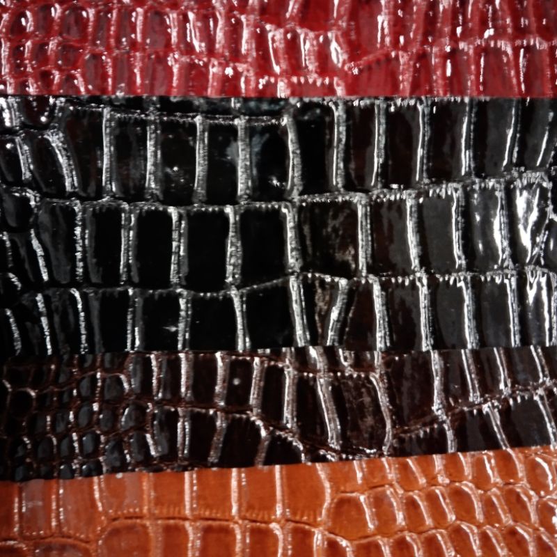 Kulit Buaya Pure / Kulit Buaya Imitasi / Kulit Ular Imitasi