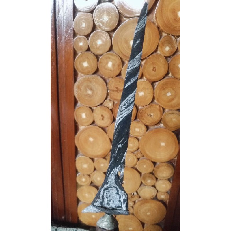 keris sepuh buntel mayatTERMAHAR