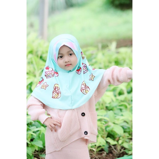 HIJAB INSTANT ANAK PRINTING KARAKTER CUPCAKE TOSCA